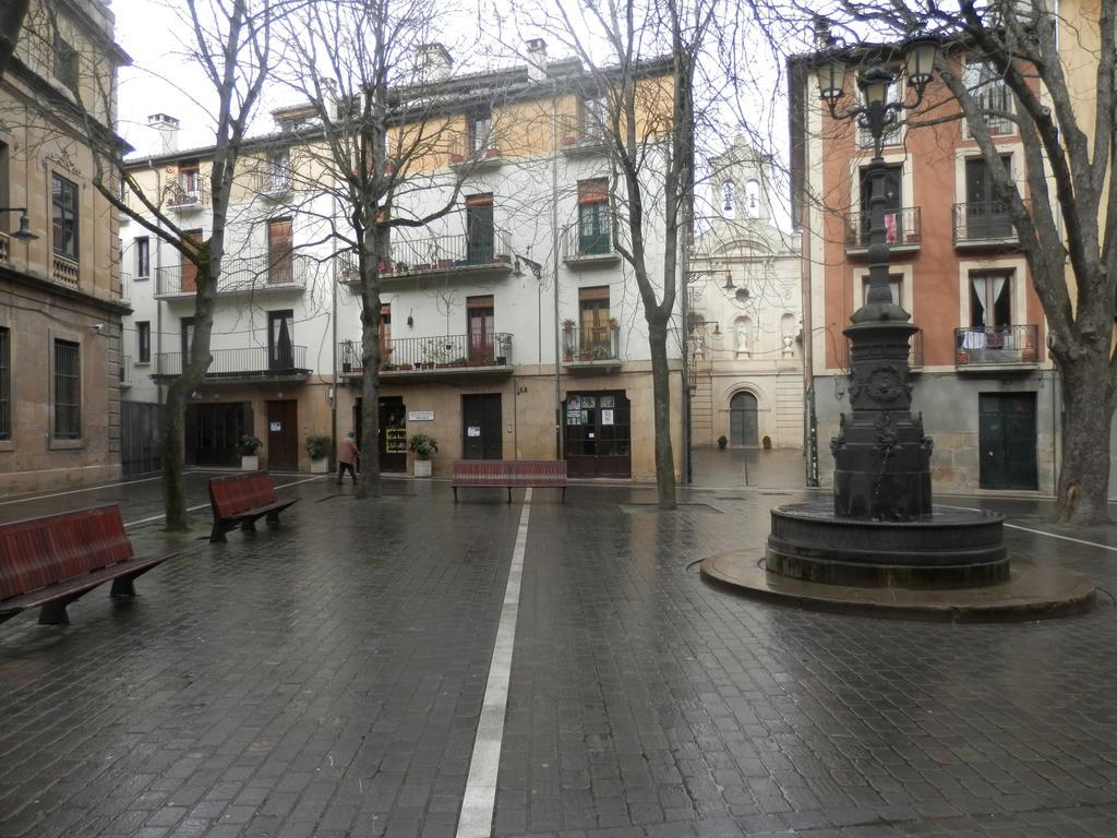 Plaza Catedral Hostel Pamplona Exterior foto